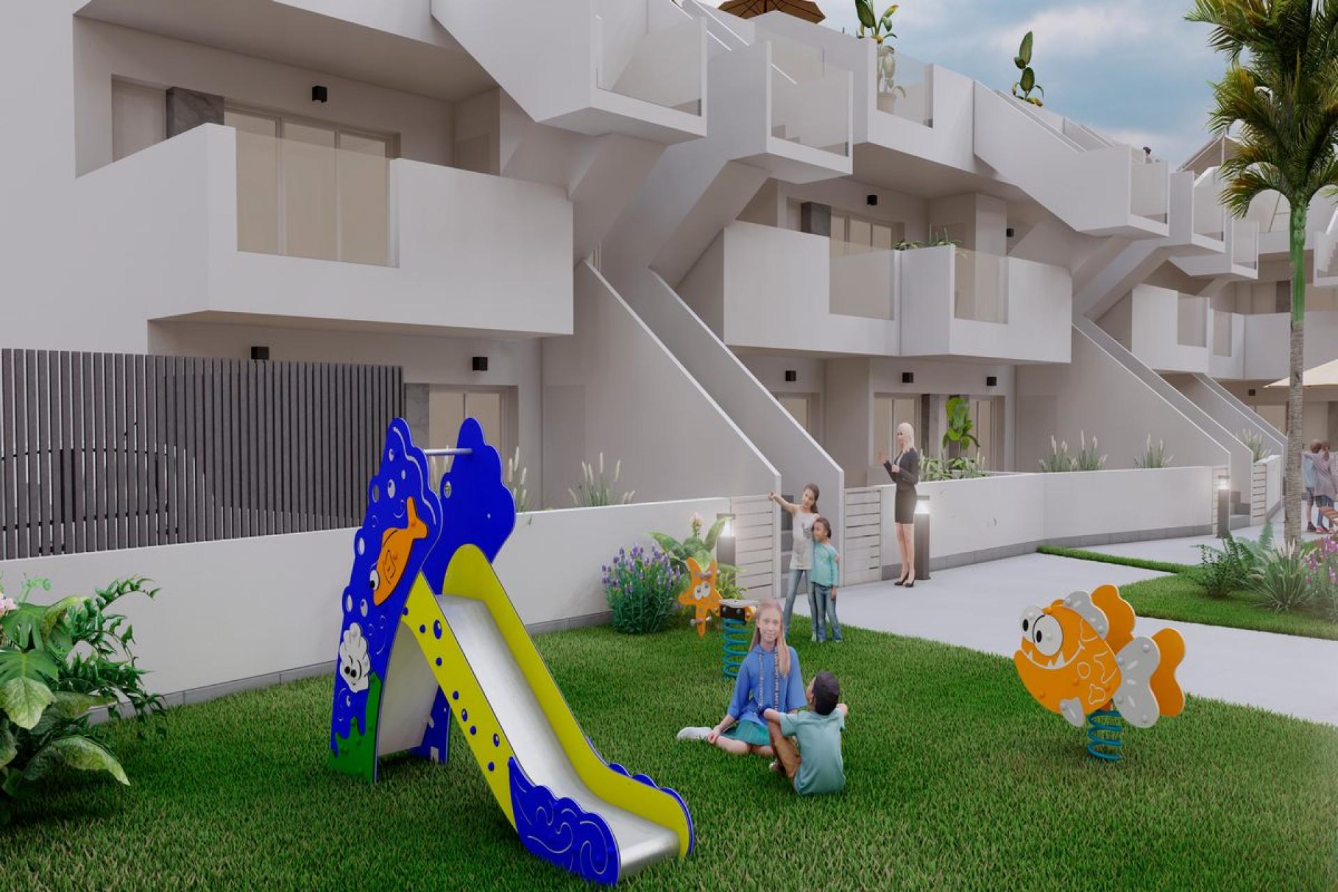 2 !bedroom Wohnung mit Dachterrasse ! EN Roldán in Medvilla Spanje