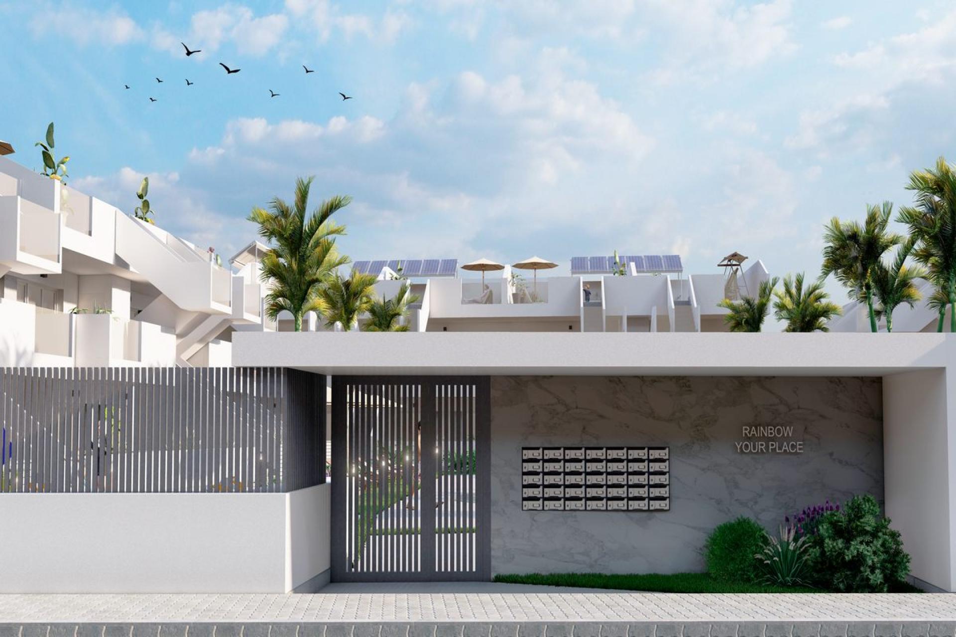 2 !bedroom Wohnung mit Dachterrasse ! EN Roldán in Medvilla Spanje