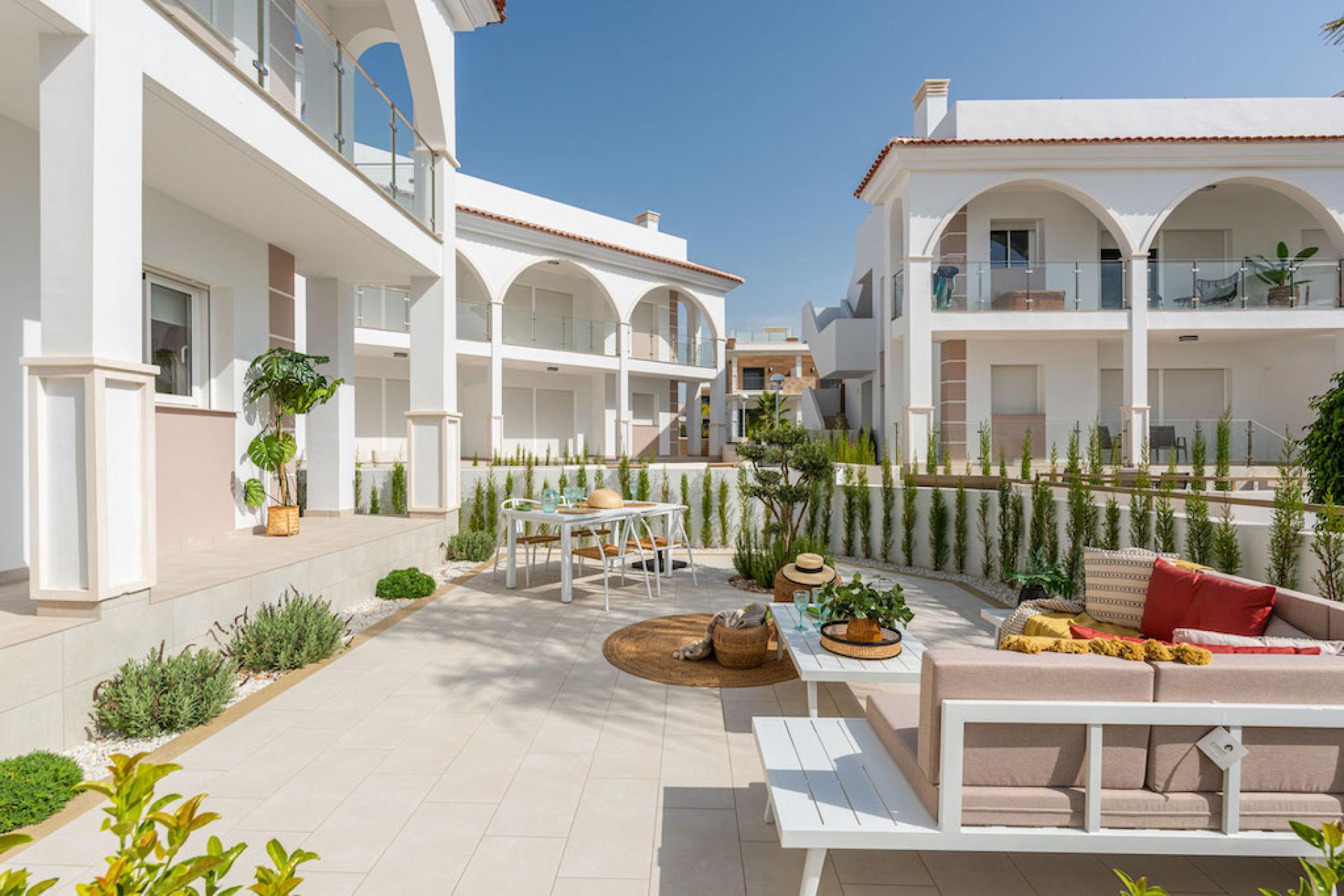 2 Schlafzimmer Wohnung mit Garten In Ciudad Quesada - Neubau in Medvilla Spanje
