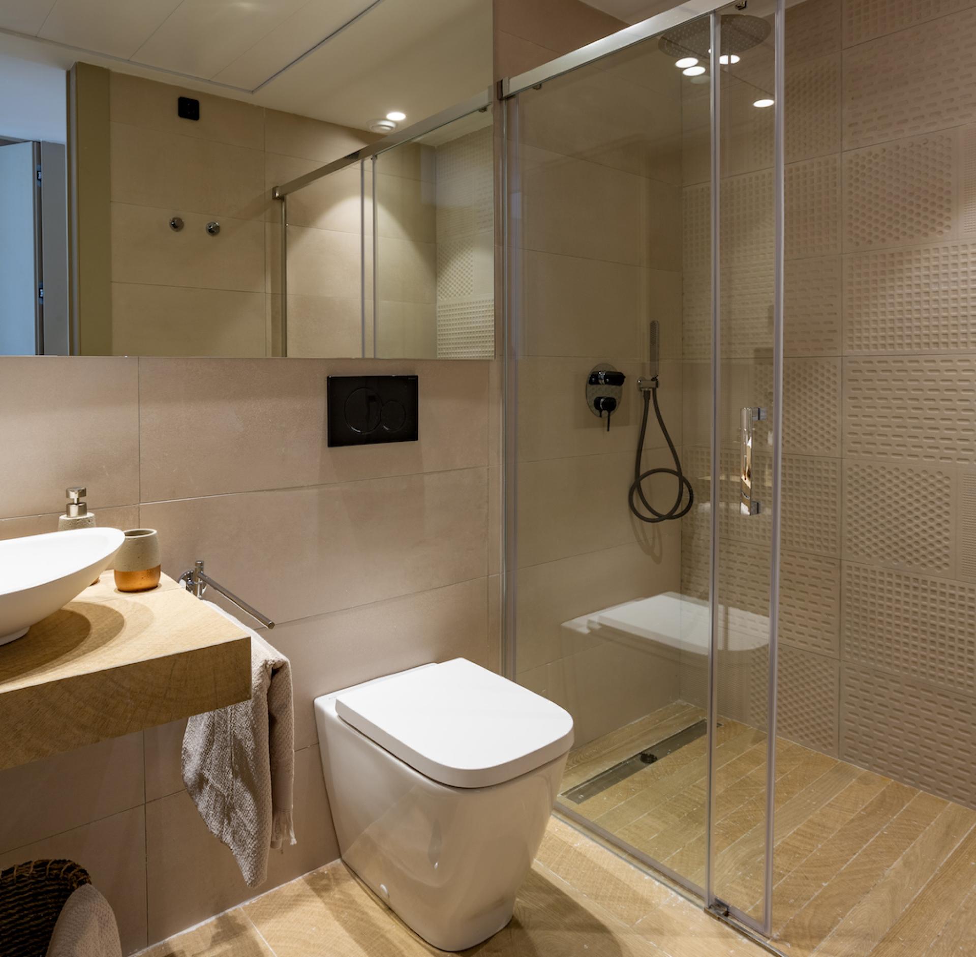 2 Schlafzimmer Wohnung mit Dachterrasse In La Finca Golf - Neubau in Medvilla Spanje
