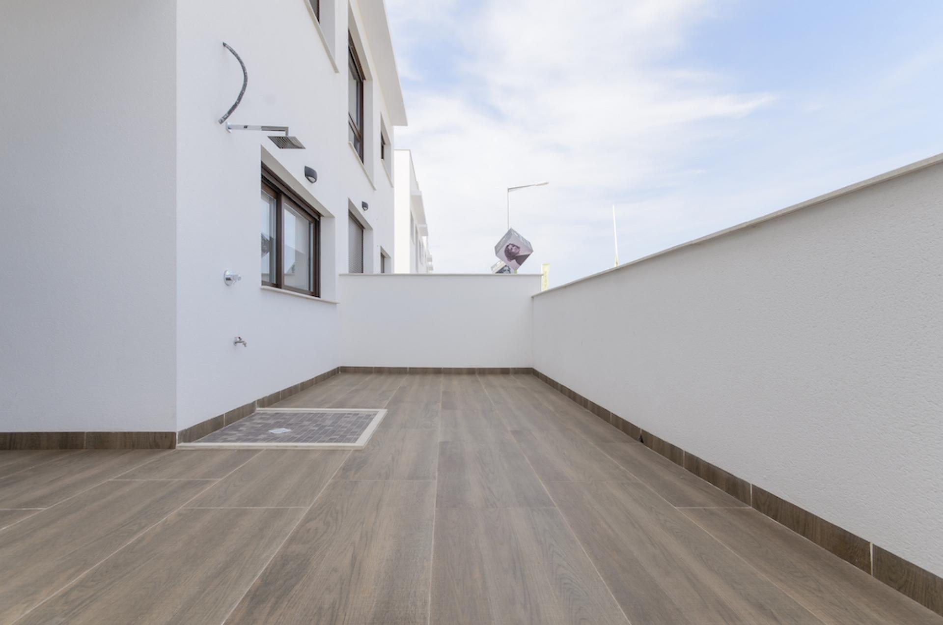 3 Schlafzimmer Wohnung mit Garten In Torrevieja - Neubau in Medvilla Spanje