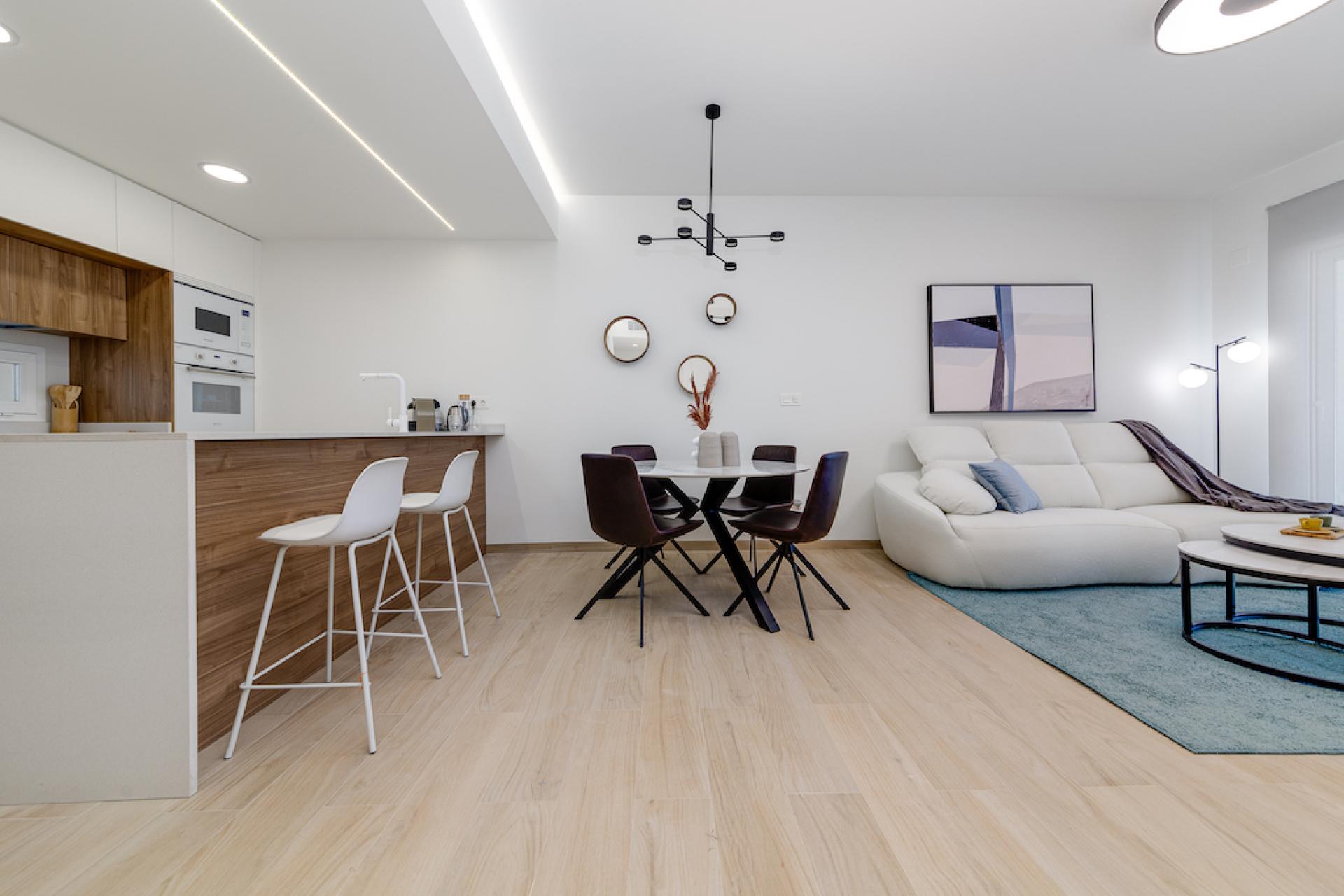 2 Schlafzimmer Wohnung mit Garten In El Raso - Neubau in Medvilla Spanje