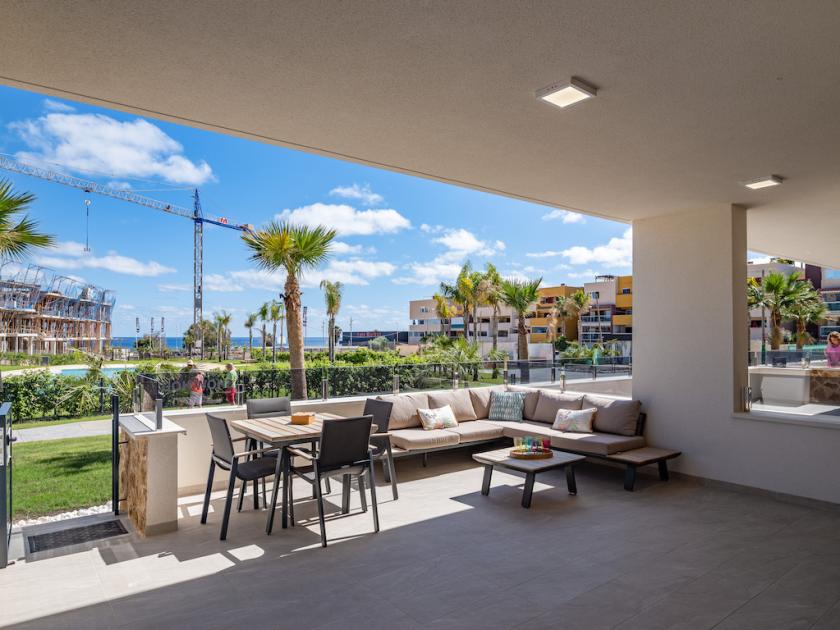 2 Schlafzimmer Wohnung mit Garten In Playa Flamenca - Orihuela Costa in Medvilla Spanje
