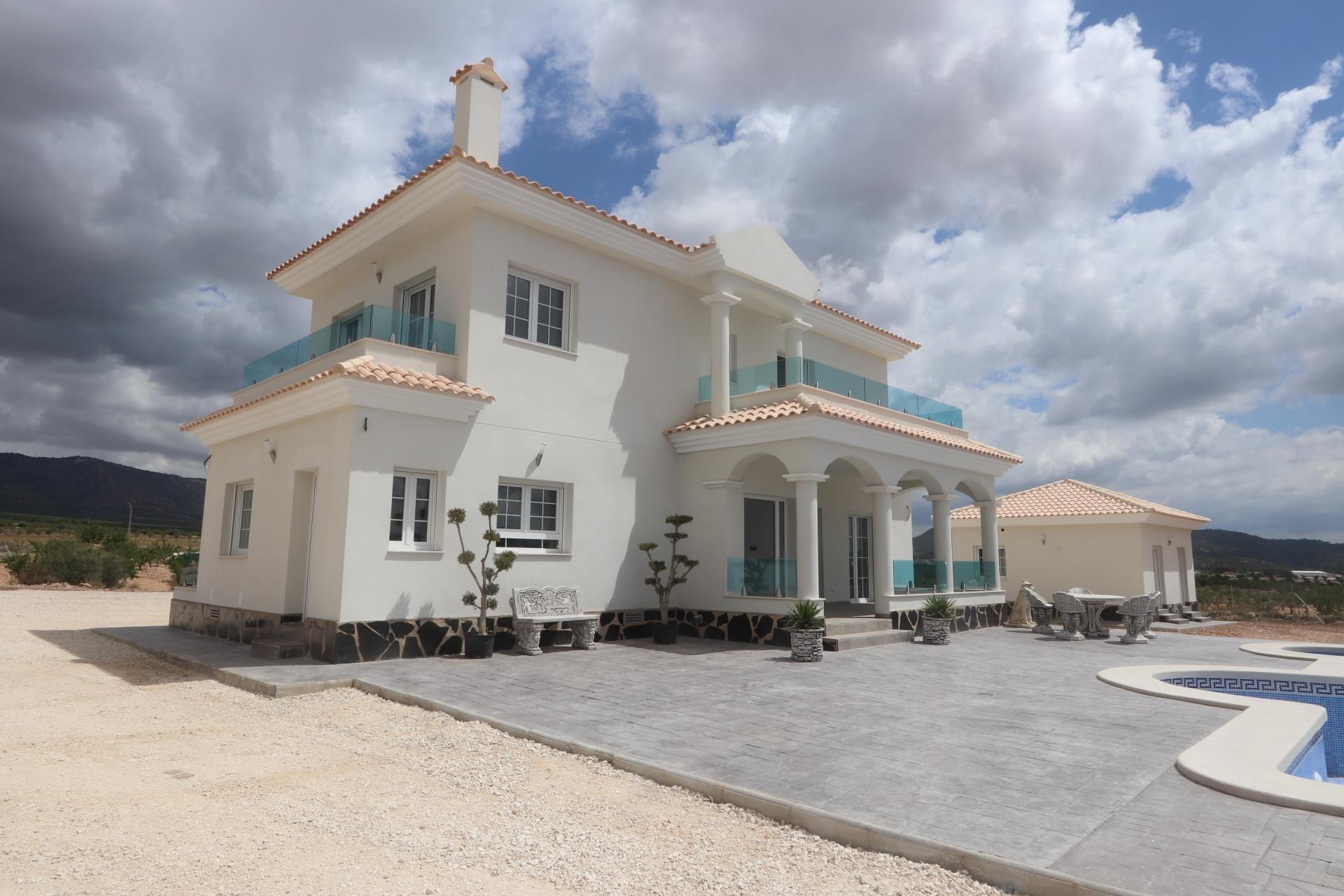 Bauen Sie Ihre eigene Villa in Alicante, Costa Blanca in Medvilla Spanje